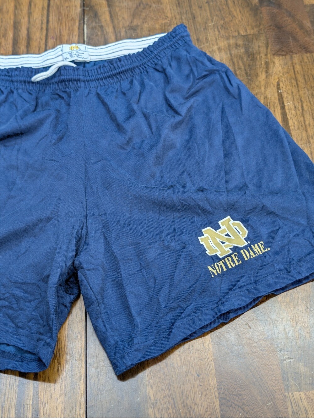 Notre Dame Vintage USA Hammes Bookstore Shorts Large Blue